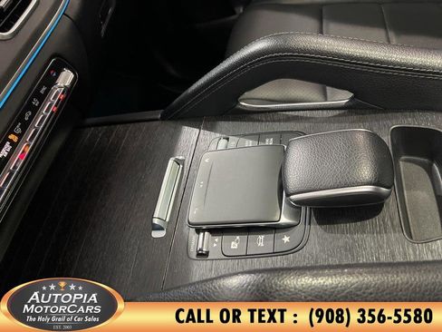 Used 2021 Mercedes-Benz GLE 350 4MATIC image 41