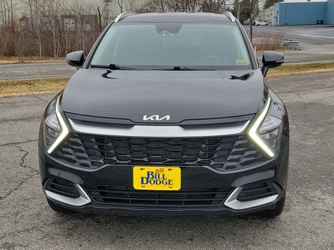 Used 2023 Kia Sportage EX image 2