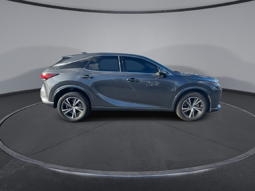 Used 2024 Lexus RX 350 FWD w/ Technology Package image 9