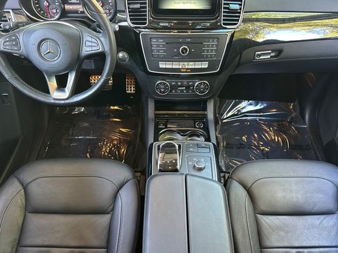 Used 2016 Mercedes-Benz GLE 400 4MATIC image 16