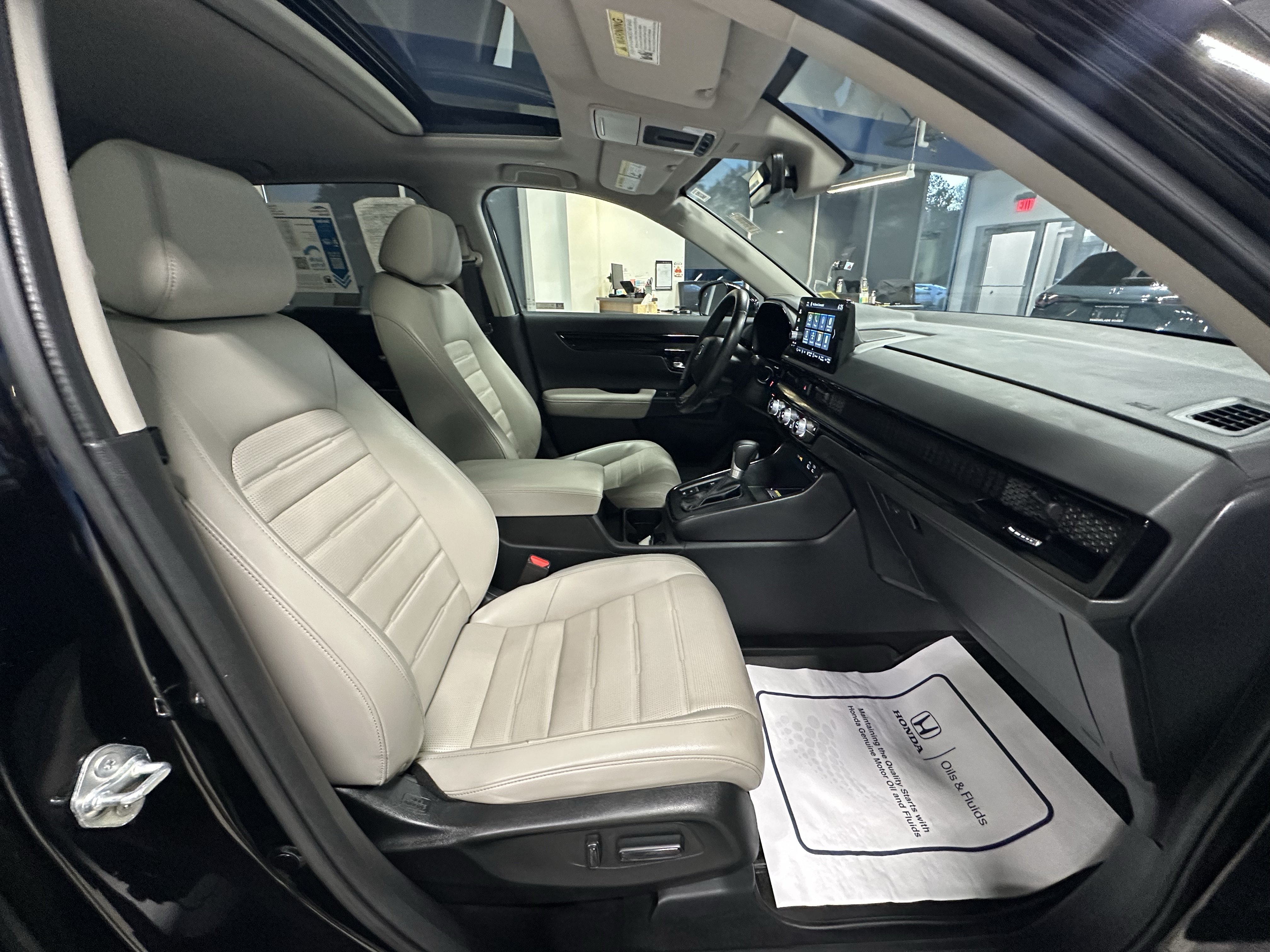 Used 2024 Honda CR-V EX-L image 25
