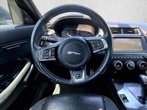 Used 2018 Jaguar E-PACE R-Dynamic SE AWD/4WD image 7