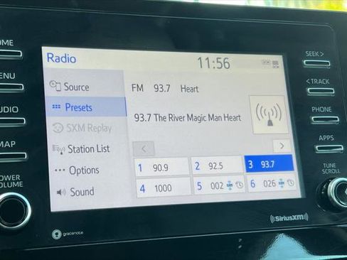 Certified 2024 Toyota Camry SE w/ Convenience Package image 18