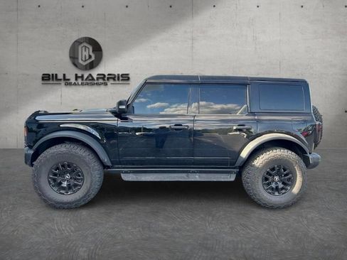 Used 2025 Ford Bronco Badlands AWD/4WD image 2
