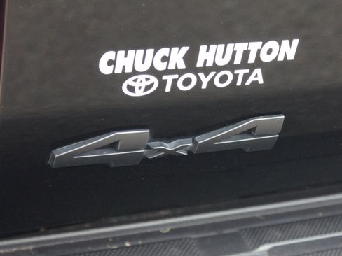 Used 2024 Toyota Tacoma TRD Off-Road w/ TRD Off Road Premium Package AWD/4WD image 19