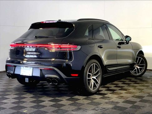 Certified 2024 Porsche Macan S image 7