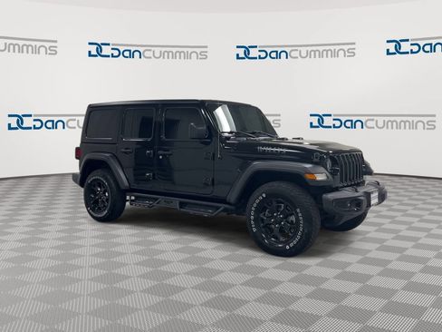 Used 2021 Jeep Wrangler Unlimited Sport AWD/4WD image 2