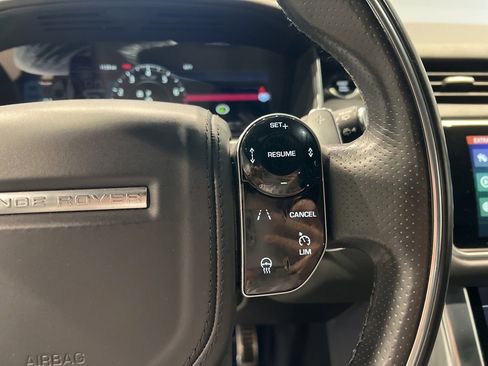 Used 2019 Land Rover Range Rover Sport HSE Dynamic image 24