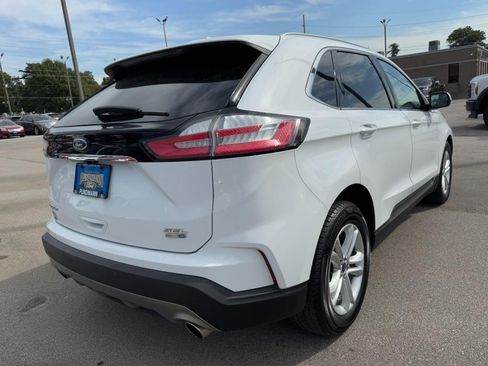 Used 2020 Ford Edge SEL image 3