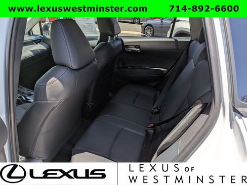 Used 2023 Toyota Corolla Cross XLE w/ Convenience Package AWD/4WD image 14