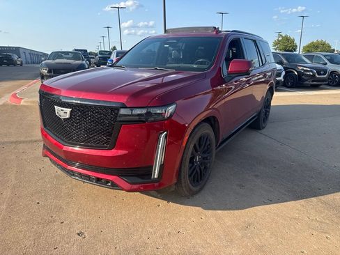 Used 2021 Cadillac Escalade Sport Platinum AWD/4WD image 3