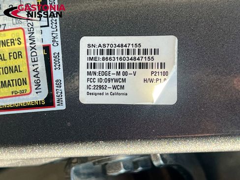 Used 2021 Nissan Titan SV w/ SV Convenience Package image 42