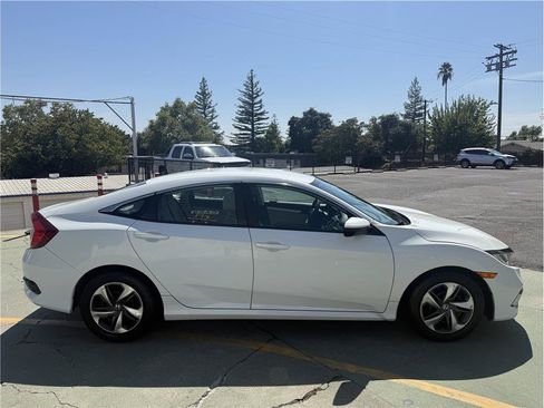 Used 2019 Honda Civic LX image 5
