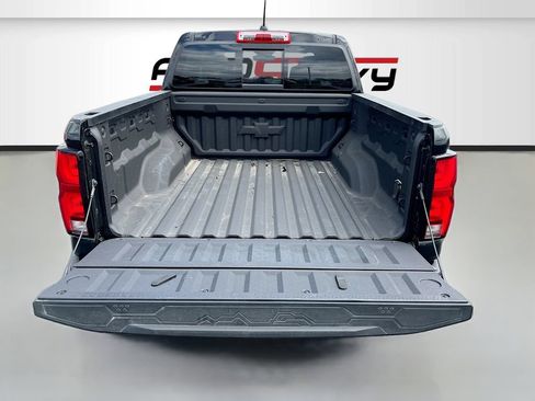 Used 2024 Chevrolet Colorado Z71 AWD/4WD image 26