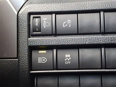 Certified 2024 Toyota Tacoma TRD Sport image 21