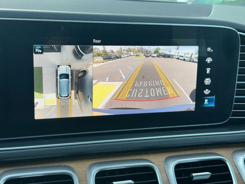 Certified 2020 Mercedes-Benz GLE 350 4MATIC image 23