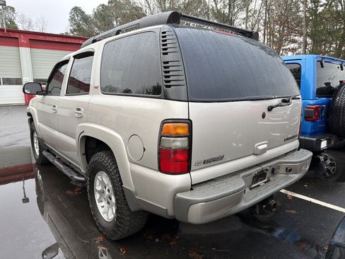 Used 2005 Chevrolet Tahoe Z71 w/ Preferred Equipment Group image 5