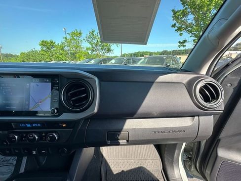 Used 2022 Toyota Tacoma SR5 w/ Trail Edition AWD/4WD image 16