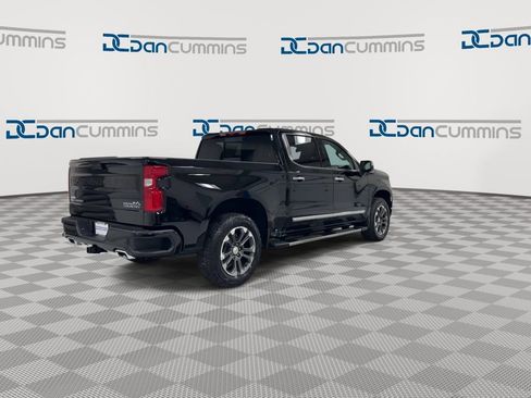 New 2026 Chevrolet Silverado 1500 High Country w/ Technology Package AWD/4WD image 8