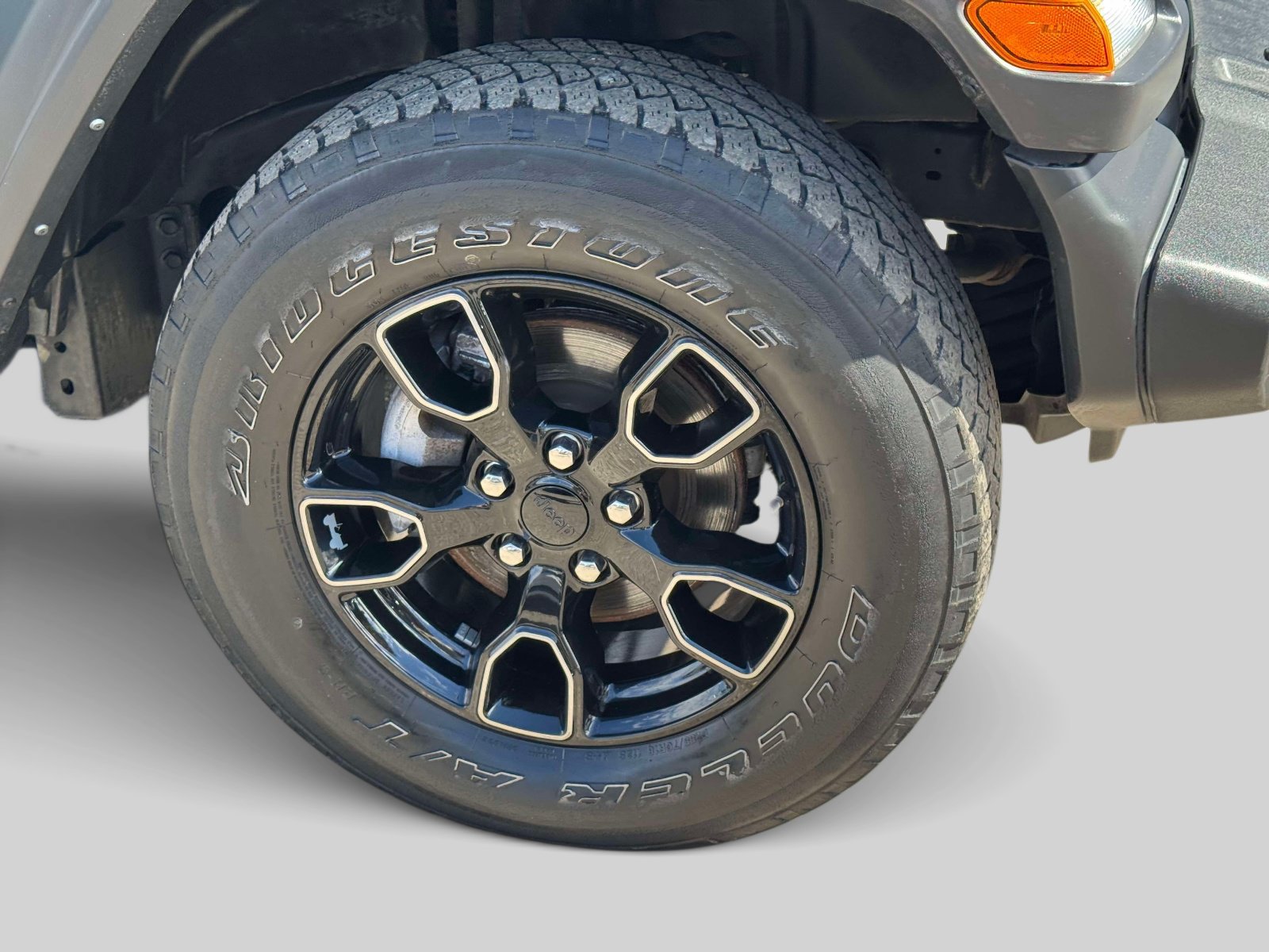 Used 2022 Jeep Wrangler Unlimited Sport AWD/4WD image 9