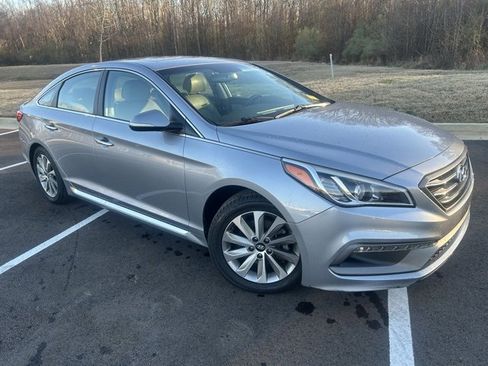 Used 2017 Hyundai Sonata Sport w/ Value Edition Package 02 image 2