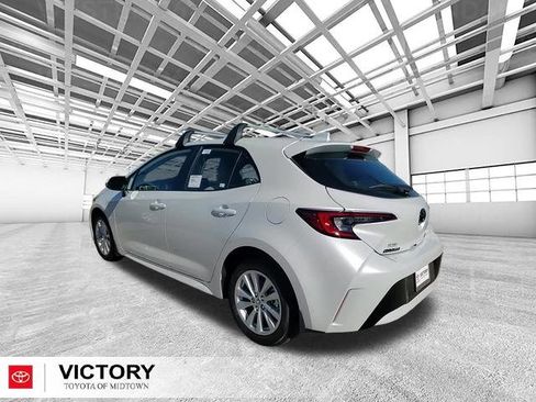 Used 2025 Toyota Corolla SE image 5