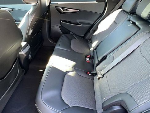 New 2025 Kia EV6 Light w/ Light LR Technology Package image 8