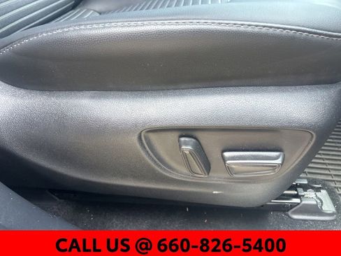 Certified 2025 Toyota Highlander XSE AWD/4WD image 8