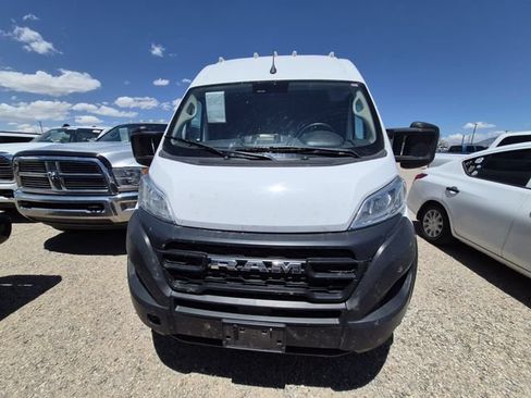 Used 2023 RAM ProMaster 2500 FWD image 3