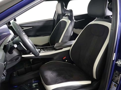 Used 2024 Kia EV6 GT-Line image 34