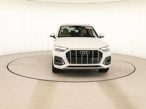 Used 2021 Audi Q5 Prestige w/ Prestige Package image 11