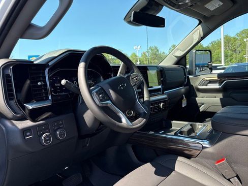 New 2026 Chevrolet Silverado 2500 LT w/ Trail Boss Package AWD/4WD image 17