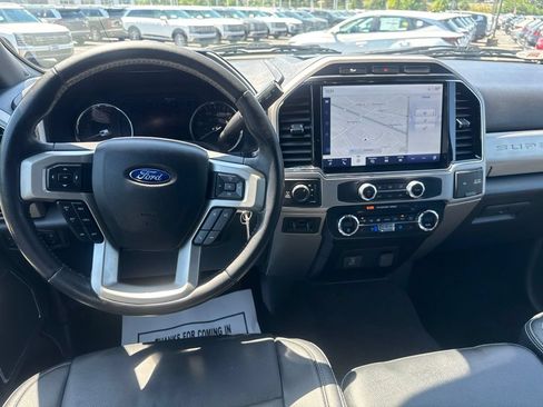 Used 2022 Ford F350 Lariat w/ Chrome Package AWD/4WD image 24