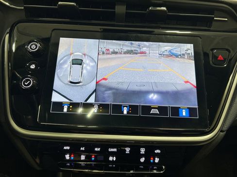 Used 2022 Chevrolet Bolt EUV Premier w/ Launch Edition image 18