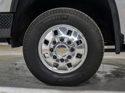 Used 2025 Chevrolet Silverado 3500 High Country w/ High Country Premium Package AWD/4WD image 62