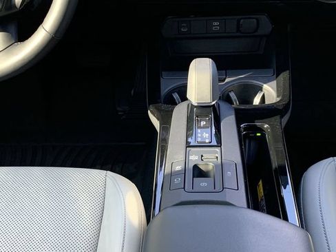 Used 2026 Toyota Prius XLE FWD image 27