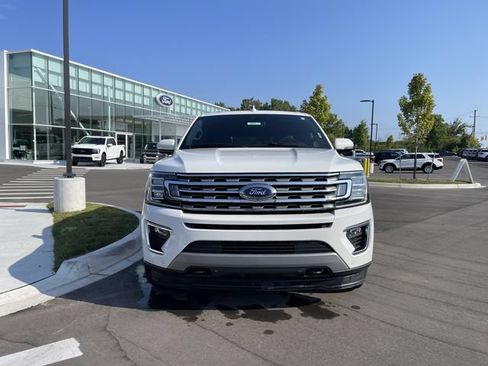 Used 2020 Ford Expedition Limited w/ Special Edition Package AWD/4WD image 8