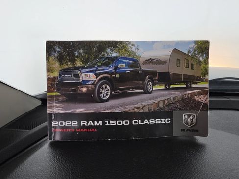Used 2022 RAM 1500 Classic SLT AWD/4WD image 33
