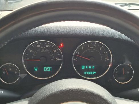 Certified 2015 Jeep Wrangler Unlimited Rubicon w/ Connectivity Group image 8