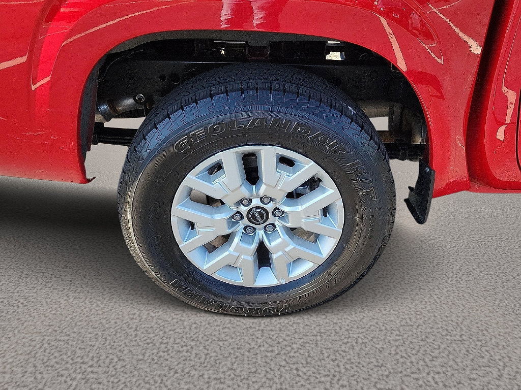 Used 2023 Nissan Frontier SV AWD/4WD image 7