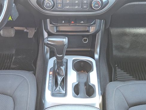 Used 2019 Chevrolet Colorado LT image 19