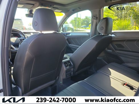 Used 2024 Volkswagen Tiguan SE R-Line AWD/4WD image 14
