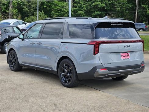 New 2025 Kia Carnival SX Prestige image 3