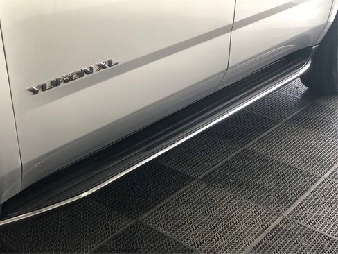 Used 2019 GMC Yukon XL SLT w/ Open Road Package image 22