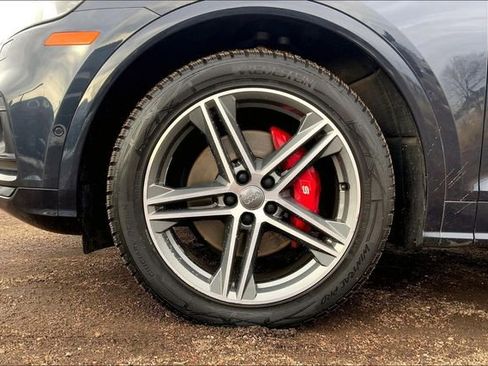 Used 2019 Audi SQ5 Prestige w/ Prestige Package image 9