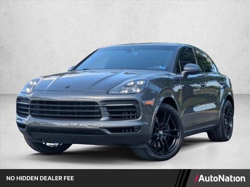 Used 2021 Porsche Cayenne Coupe AWD/4WD image 1