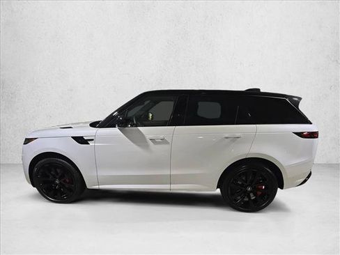 Used 2025 Land Rover Range Rover Sport Dynamic SE AWD/4WD image 8