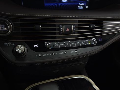 Used 2020 Lexus LS 500 AWD image 29