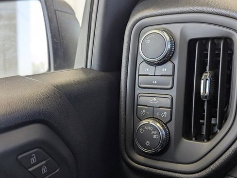 New 2025 GMC Sierra 2500 Pro w/ Convenience Package image 21