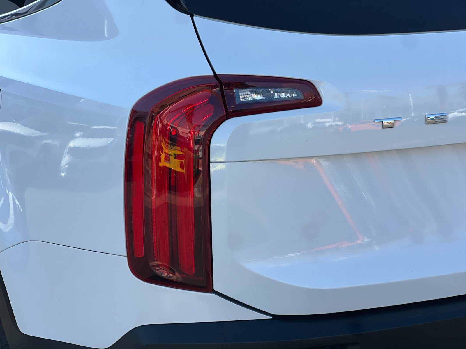 Used 2020 Kia Telluride EX w/ EX Premium Package FWD image 27